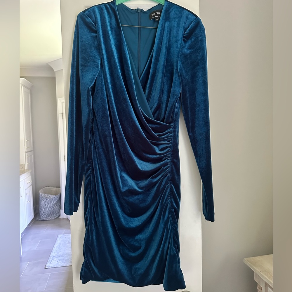 Bardot Teal Long Sleeve Velvet Dress SMALL
